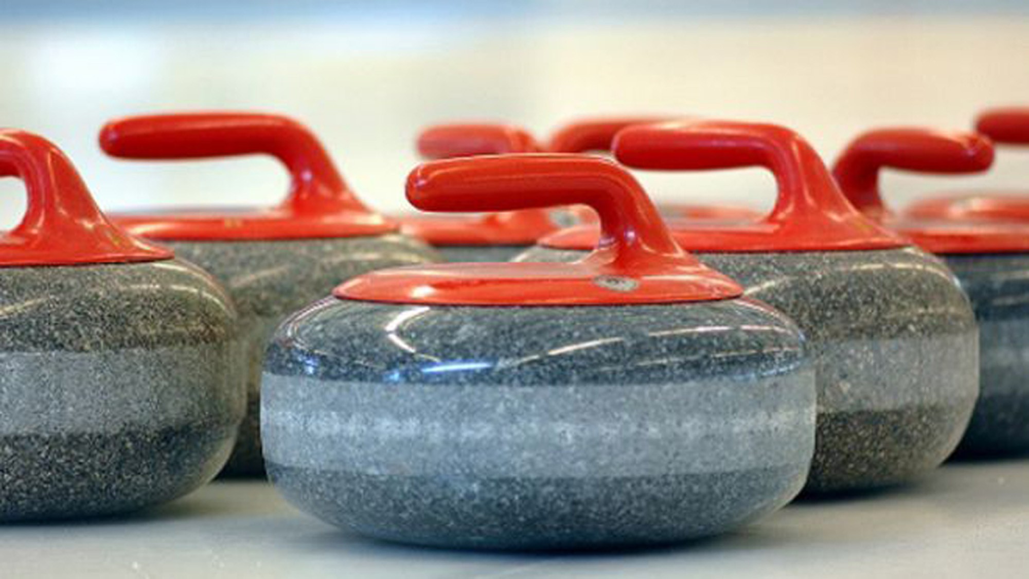 curling-stones-bg